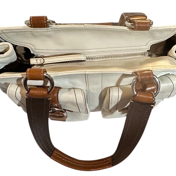 Coach SoHo classic satchel handbag Pre-loved Cream colored leather w/brown trim - Picture 5 of 10